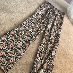 High rise patterned fun pants 🎉